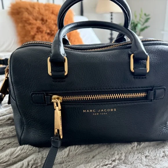 MARC JACOBS
Recruit Bauletto Satchel - Picture 2 of 8